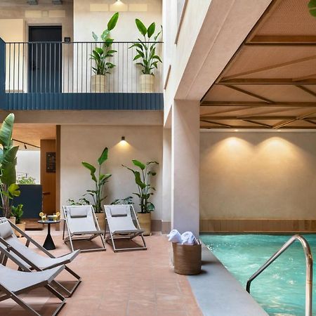 Rincones De Lola - Castilla 91 - Shared Jacuzzi Villa Sevilla Buitenkant foto
