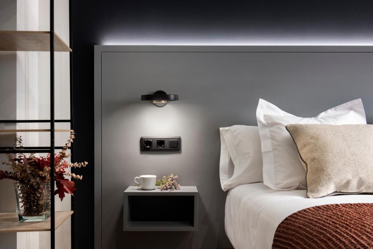 Rincones De Lola - Castilla 91 - Shared Jacuzzi Villa Sevilla Buitenkant foto